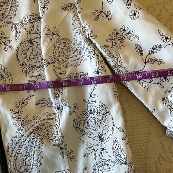 VINTAGE 90s Carole Little 100% Cotton Blazer Suit Jacket White Black Floral S - Picture 8 of 10